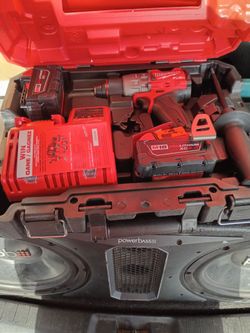 Milwaukee M18 Fuel Hammer Drill Kit with Batteries