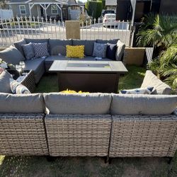 Patio Furniture Set Outdoor New In the Box 
