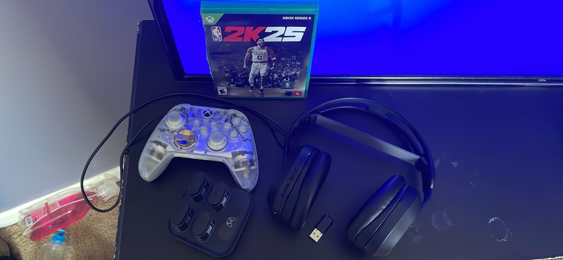 Xbox controller, rechargeable battery,2k25, turtle beach wireless headphones