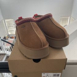 UGG Tazz 