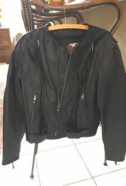 Ladies Harley Davidson motorcycle leather jacket - great condition