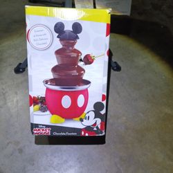 Mickey Chocolate Fountain 