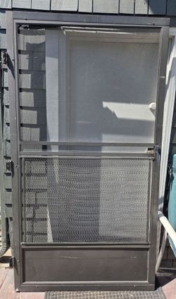 Wide screen door
