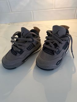 Air jordan 4s (8c)