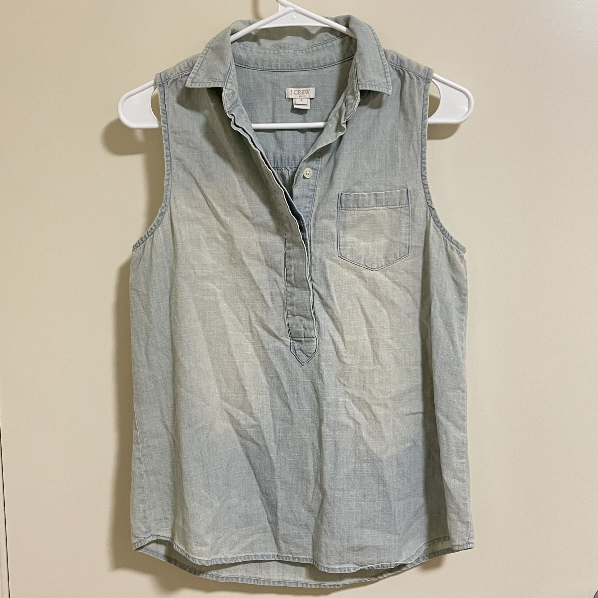 J. Crew Women’s Light Blue Collared Cut-Off Tank Top Size 4 (Lightly Used)