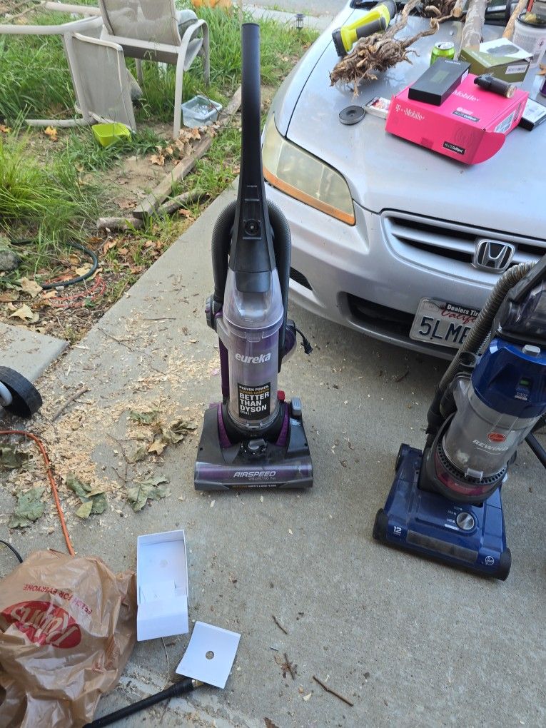 Eureka Airspeed Unlimited Pet Vacuum