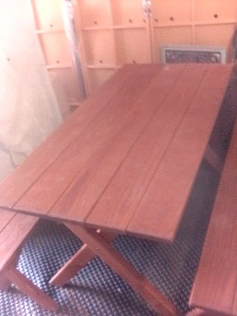 New Wooden Picnick Table