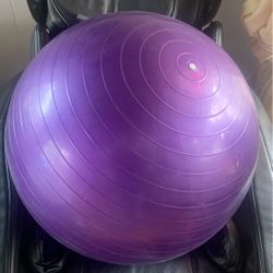Selling Yoga Ball With Air Pump