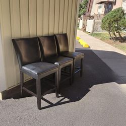Chairs $10 Each No Delivery NE Philly Cash Only