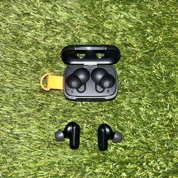 Skull candy wireless ear buds dime 3