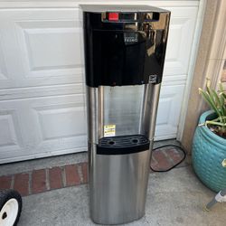 Water Dispenser 
