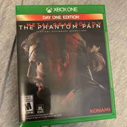 Metal gear solid the phantom pain Xbox one slightly used