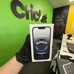 New iPhone 16e Starts At $80 when You Switch To Cricket 