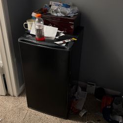 Mini Refrigerator 