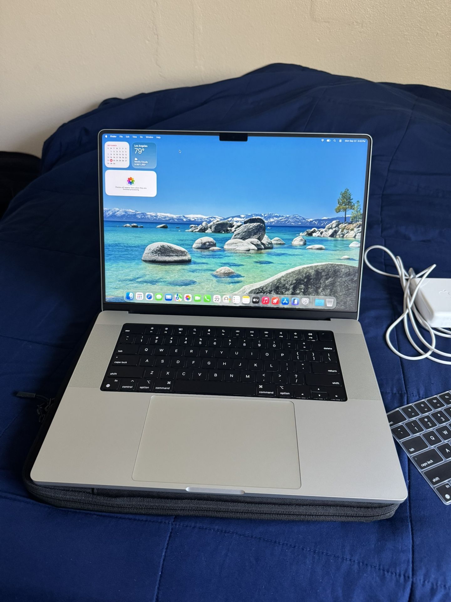 MacBook Pro 16