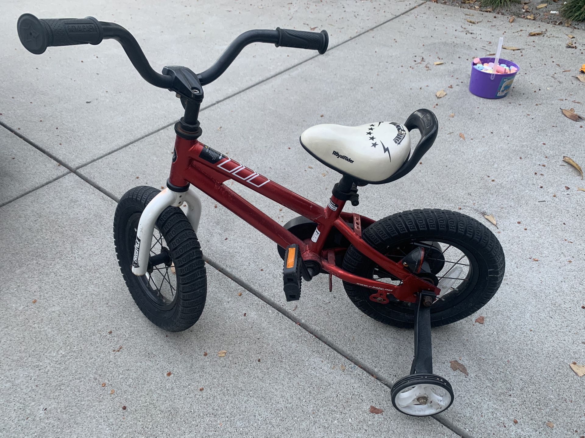 Kids Bike 12” with training wheels
