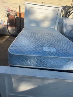 100 Cada Una Cama Individual Con Colchon