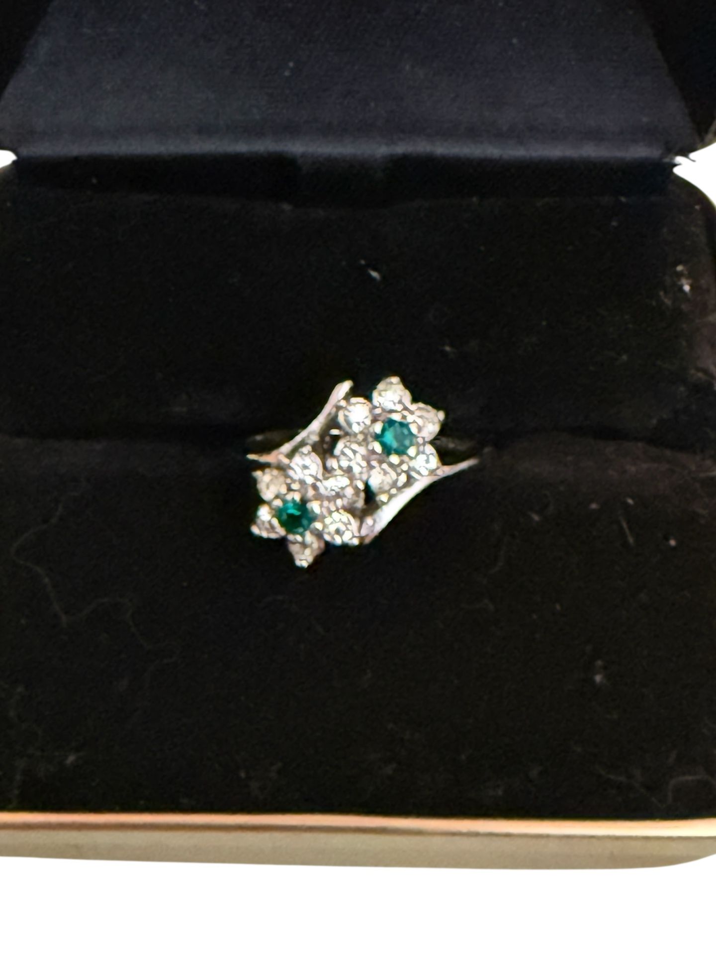 Double Flower Imitation Emerald And Faux Diamond In Silver Tone Setting