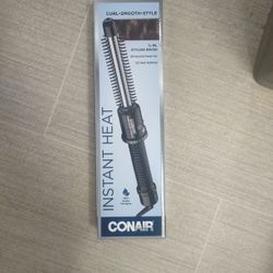New In Box Con Air Instant Heat Styling Brush