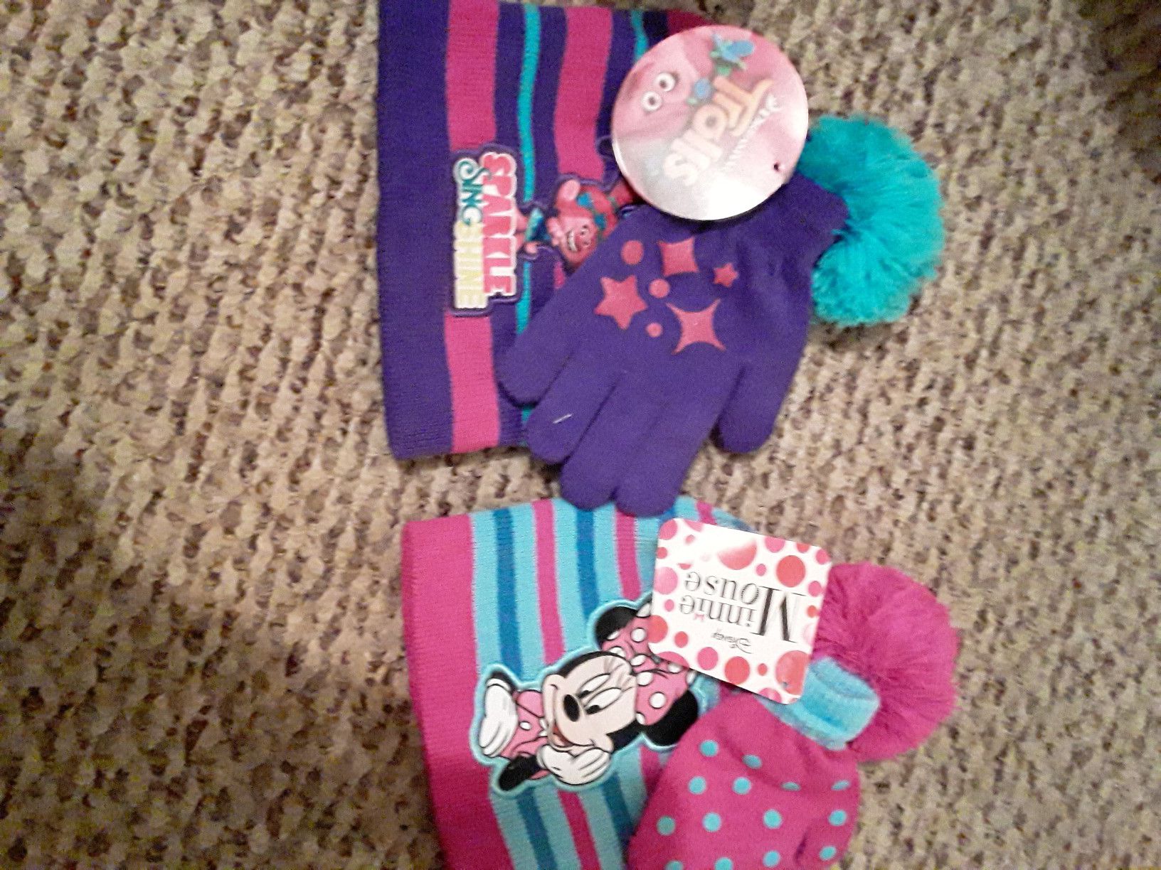 Troll & Minnie hat & glove sets.