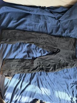 2 Pairs Fabletics X Small Leggings