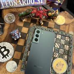 Samsung Galaxy S22 128GB green Unlocked Any Carrier 