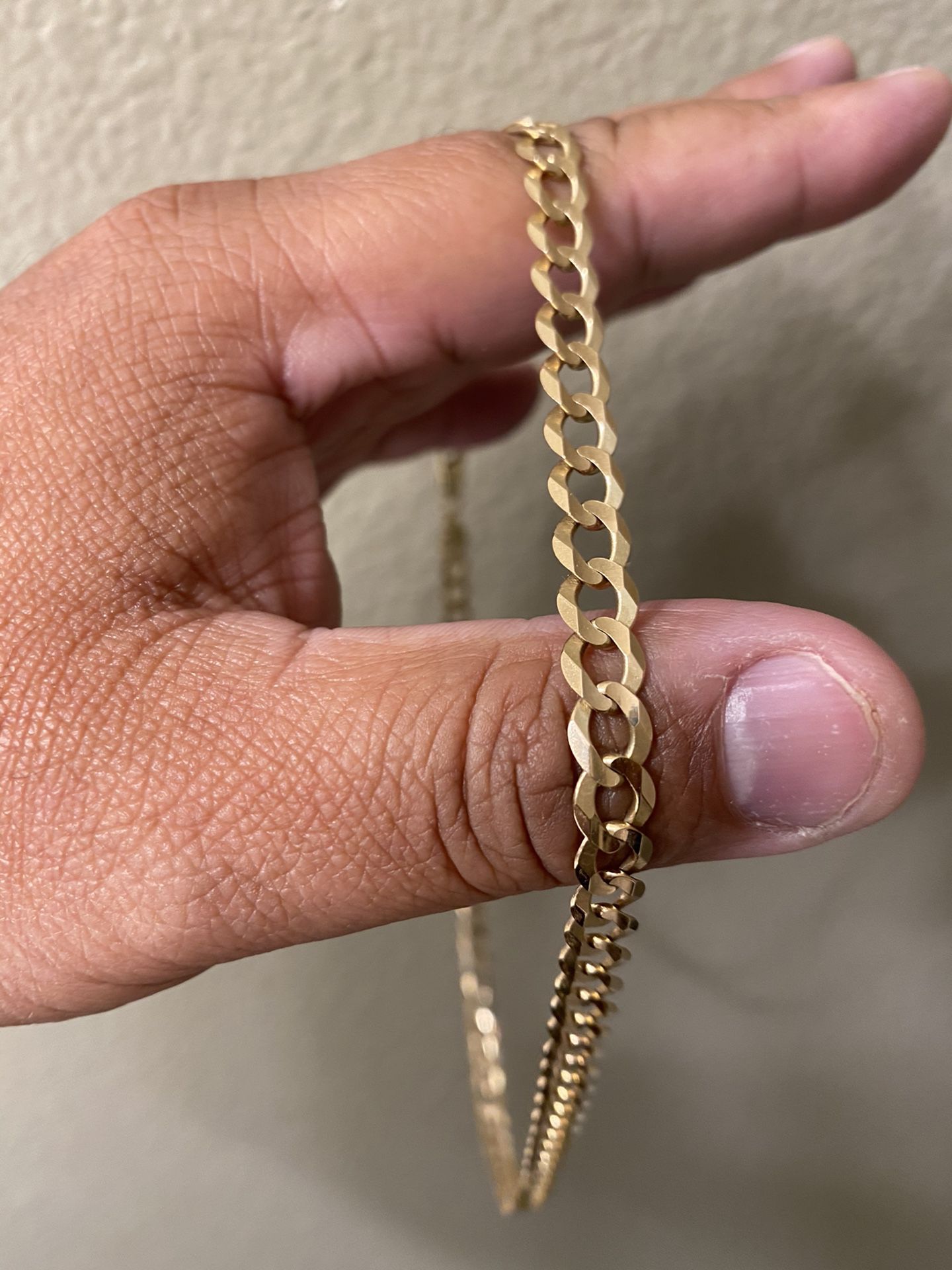 14k gold chain 26.1G 22inch (FIRM PRICE- OFFERS GET BLOCKED)