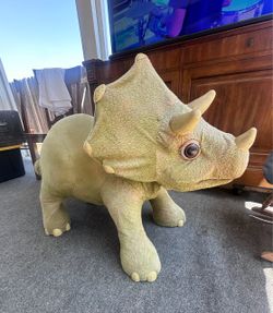 Used live size Kota the triceratops dinosaur