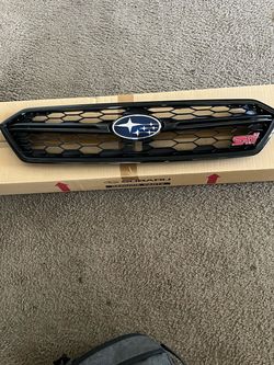 2018 Subaru WRX STI Front bumper grille NEW