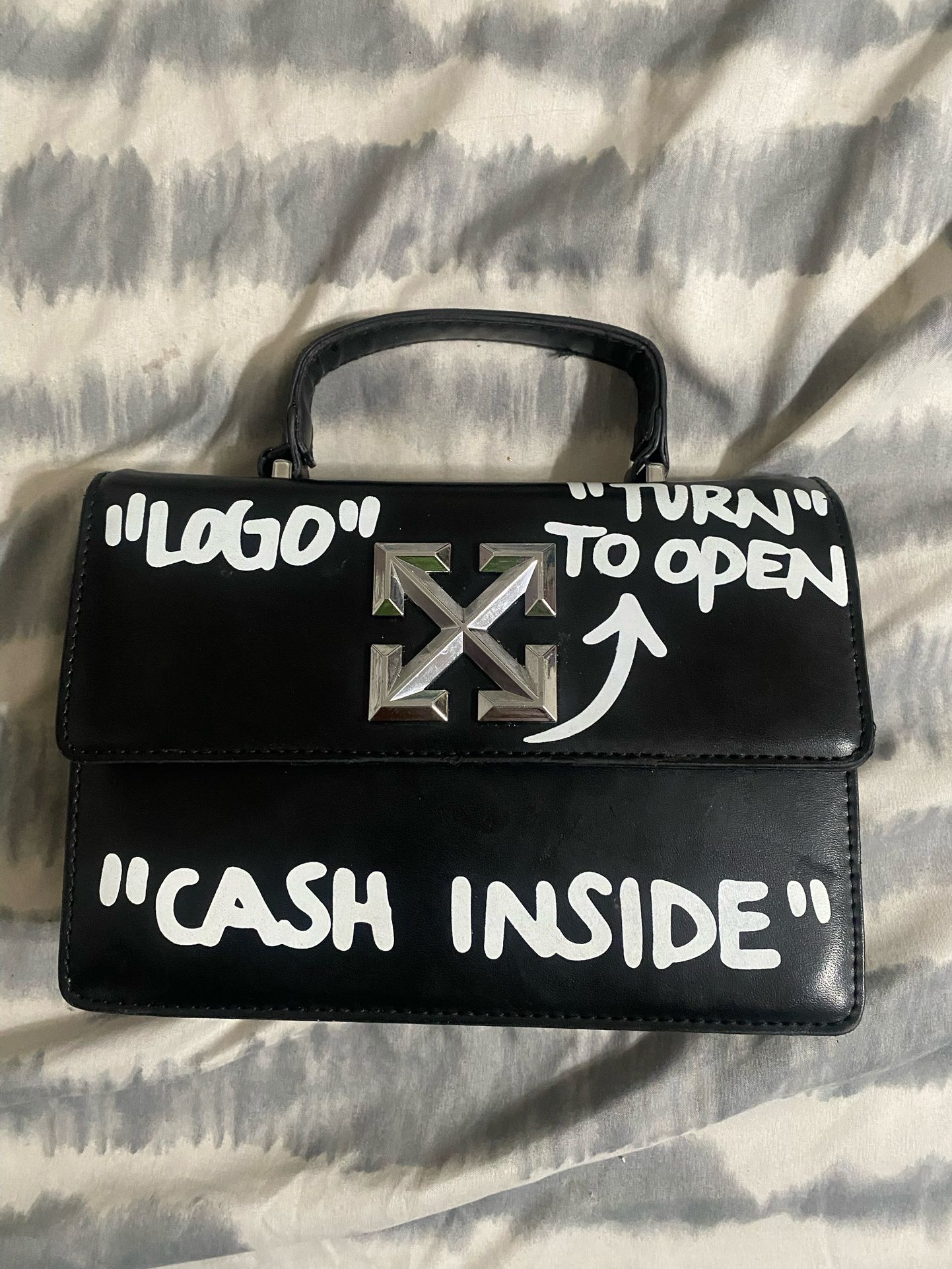 Off White 2013 Purse 