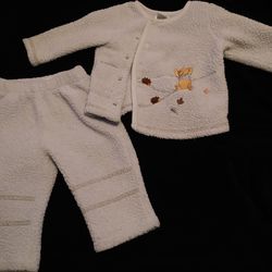Disney Pooh Bear And Hedgehog Fleece 9mo Baby Sweat Suit Snap Up Sweater Pants