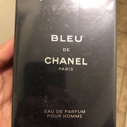 BLEU De Chanel Paris