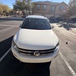 2017 Volkswagen Tiguan 
