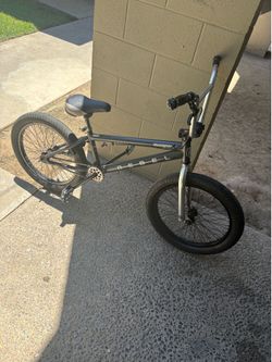 Mongoose bmx