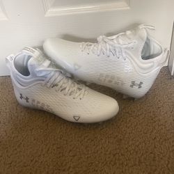 Under Armour Men's Spotlight Lux Mc 2.0 Football Shoe