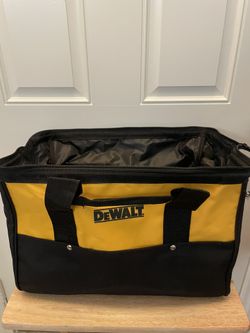 New 16” Dewalt Tool Bag $15 Firm-Firme