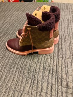 Coach Signature Lace-Up Winter Boots