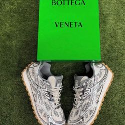 Bottega Veneta Orbit Sneakers