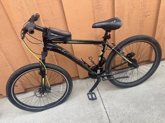 Schwinn Sidewinder Mountain Bike