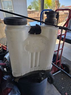 3 Sprayers
