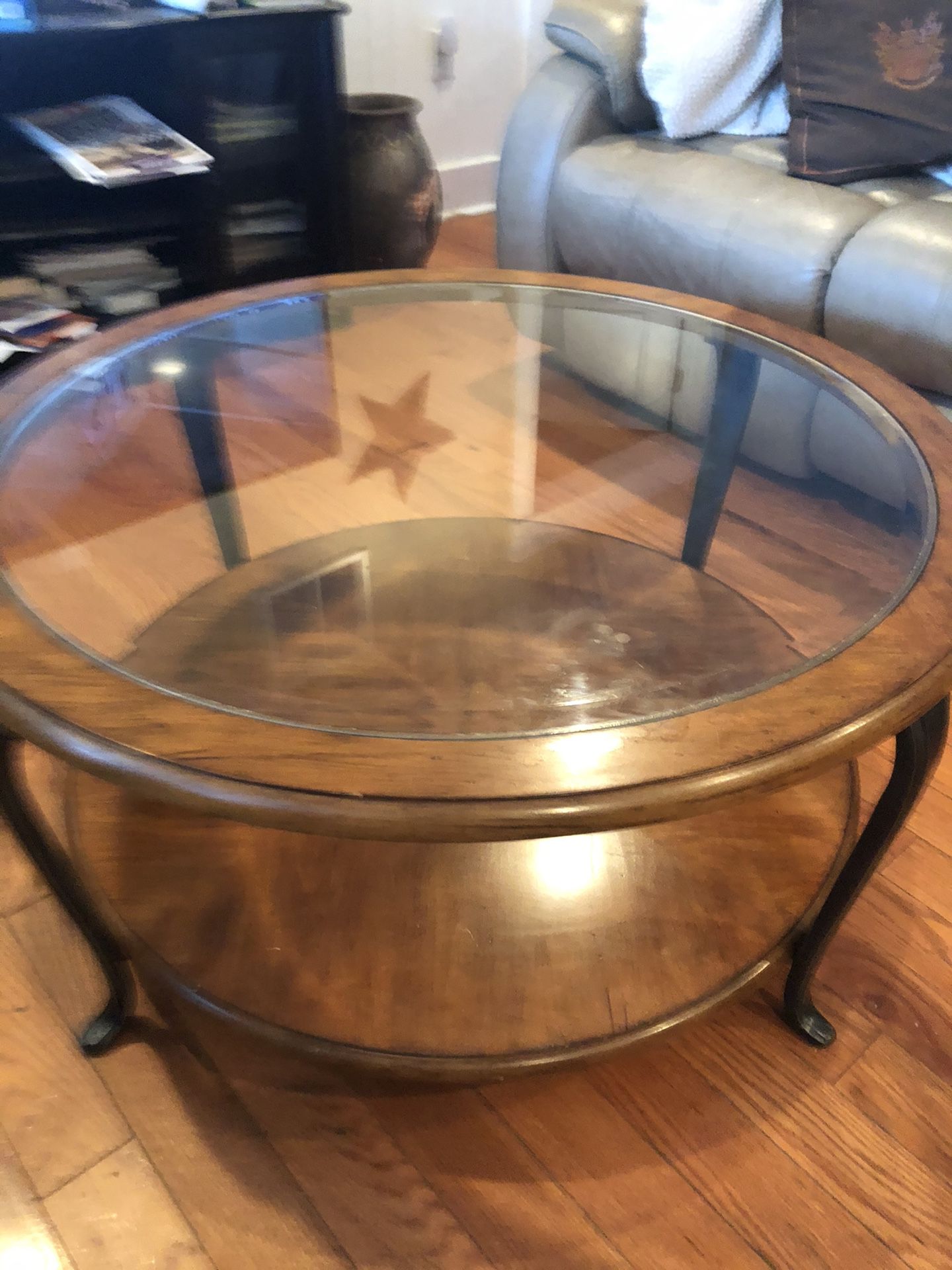 Wood and glass round cocktail table