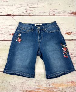 Croft & Barrow Floral Embroidered Stretch Blue Jean Denim Women's Shorts Sz 4