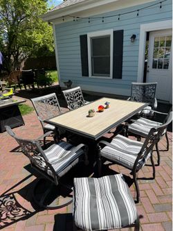 Outdoor patio set
