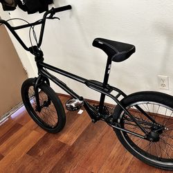 Colony BMX Bike With Tensioner And Reinforced Rims And Hubs 