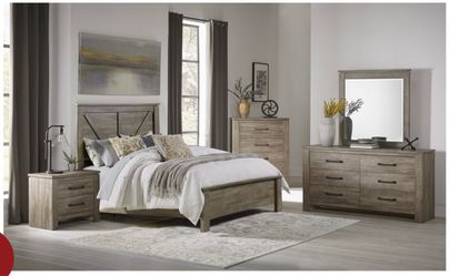 Durango Queen Panel Bedroom Suite Bed Dresser Chest and Nightstand
