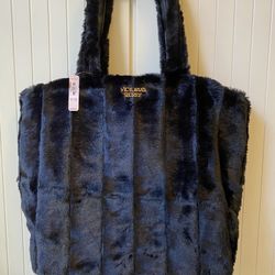 Brand new! Victoria’s Secret Faux Fur Handbag / Purse / Tote Bag 