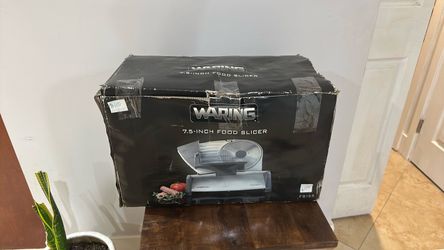 Waring FS155 7.5-Inch Food Slicer
