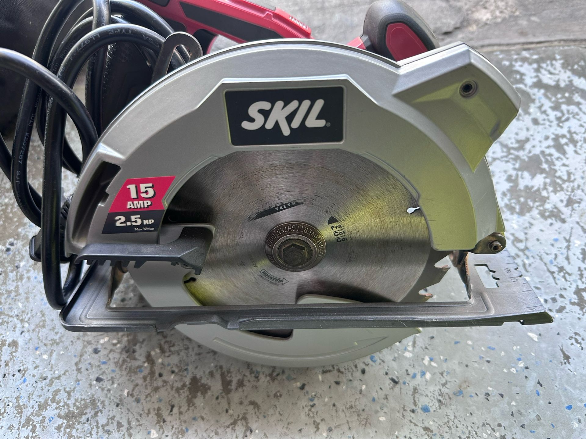 Skil Circular Saw