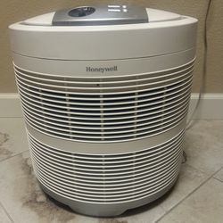 Air Purifier- Honeywell 50250-S True HEPA 