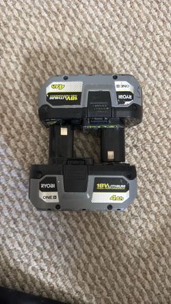 2 Ryobi 18v 4ah batteries